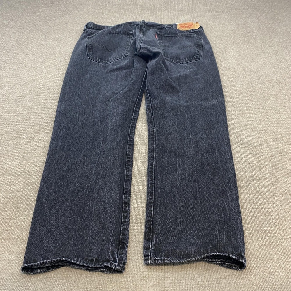 Levis 501 Jeans Mens 42x32 Black Straight Regular Fit Button Fly Charcoal Wash